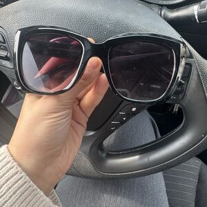 Stylish Black Oversized Sunglasses